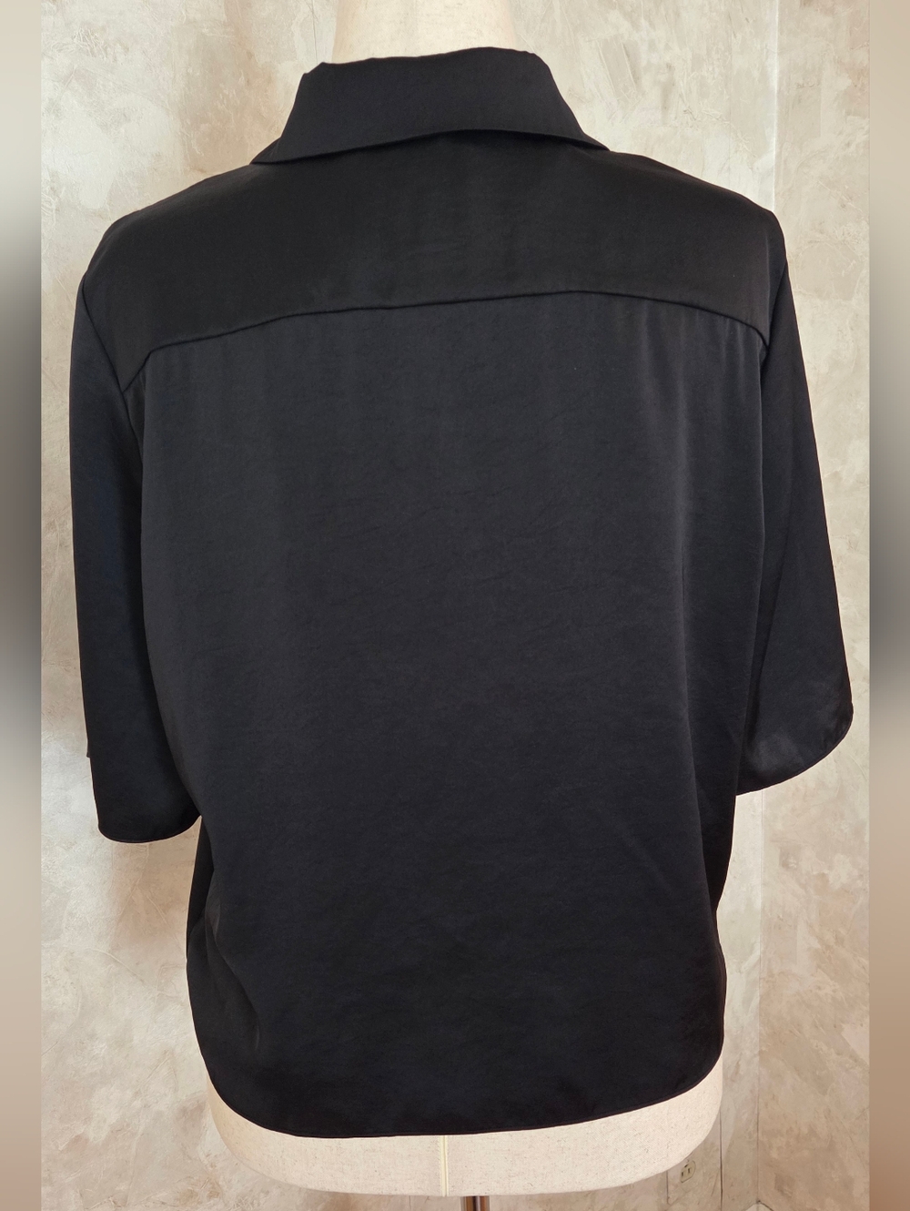 Wilfred Black Satin Button Front Blouse | Boxy Minimalist Silk-Look Top Large - Picture 3 of 6